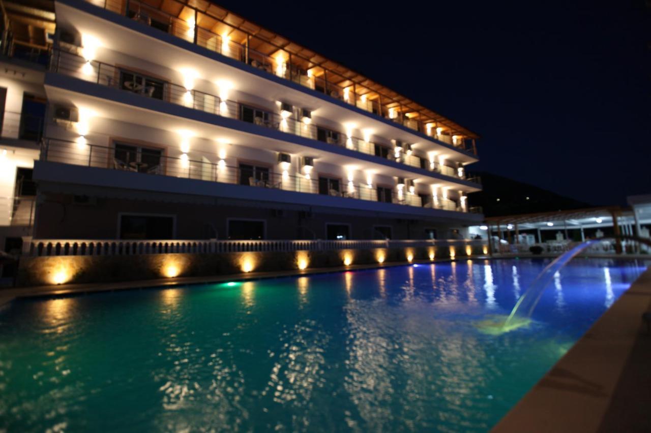 Hotel Riviera Borsh Zewnętrze zdjęcie