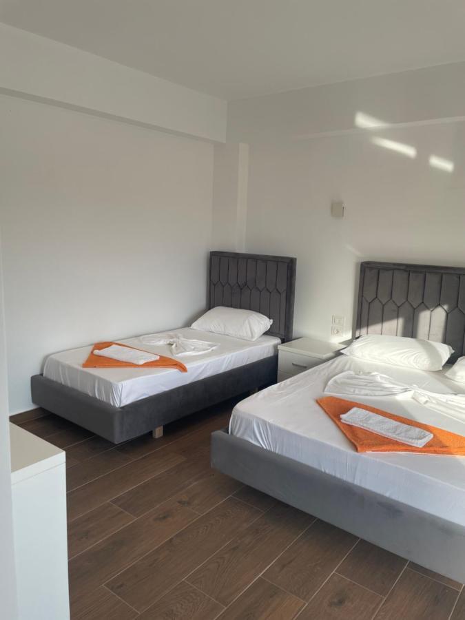 Hotel Riviera Borsh Zewnętrze zdjęcie