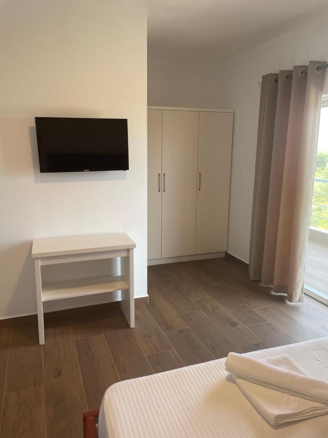 Hotel Riviera Borsh Zewnętrze zdjęcie